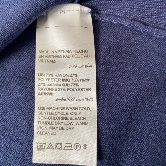 {Chico's} Sleeveless Knit Sweater Tank in Navy - Women's Medium (1) - Picture 6 of 7